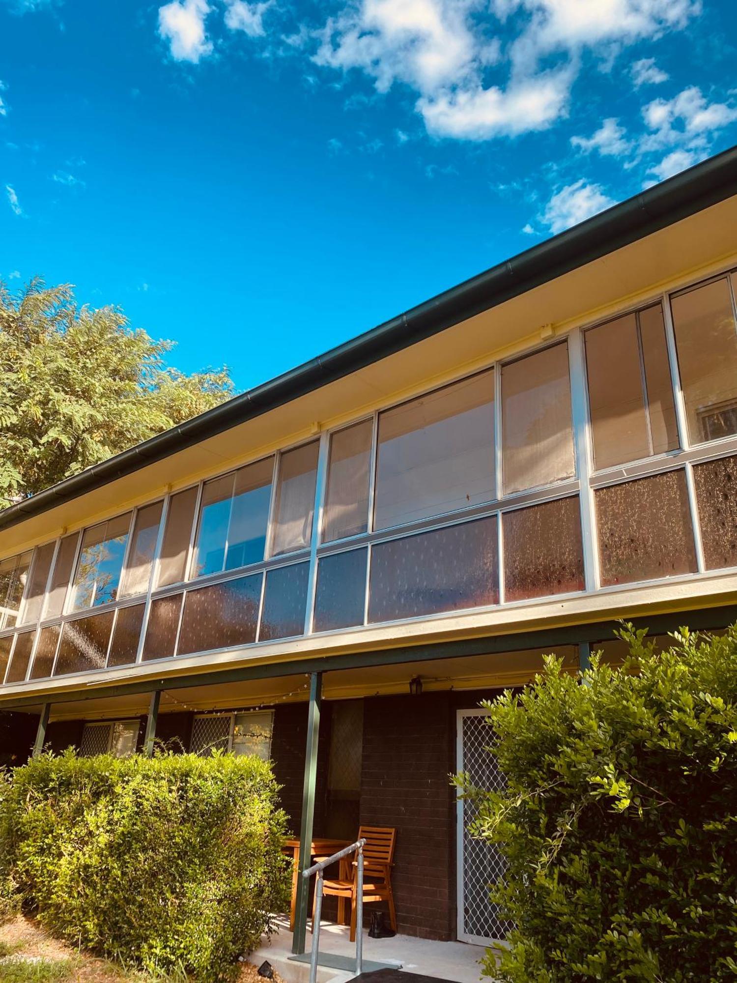 Yny Guest House Waterford Bagian luar foto