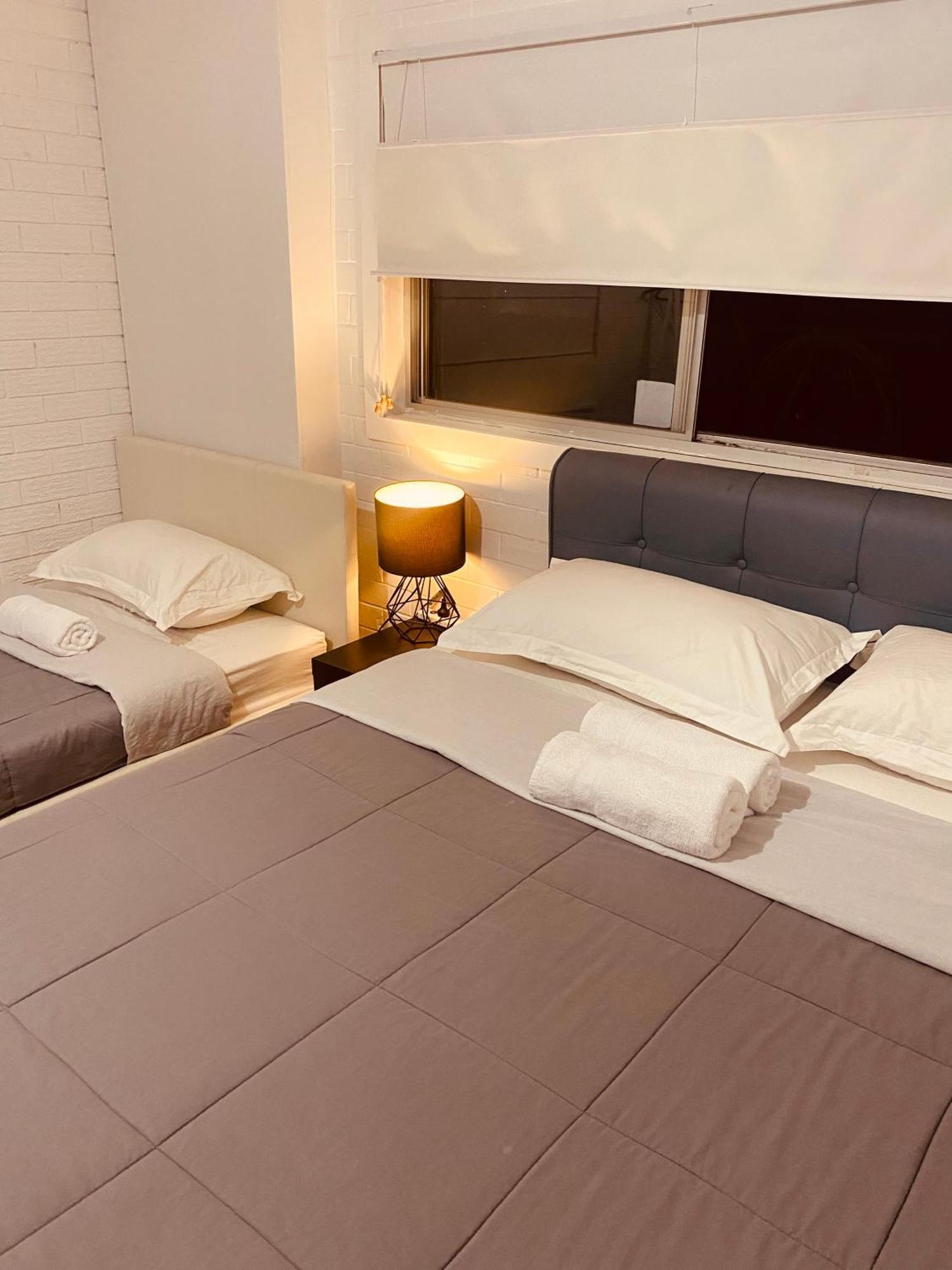 Yny Guest House Waterford Bagian luar foto