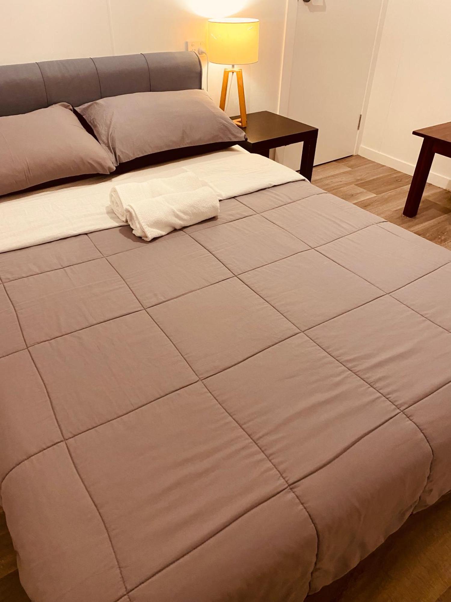 Yny Guest House Waterford Bagian luar foto
